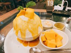 -Cheevit Cheeva(Sirimangkalajarn)