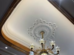 -秘密旅行Bonjour(黑金冠 江南西店)