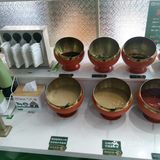 一串十二月元的三串烤肉最好吃一个个可以吃的很饱啊!