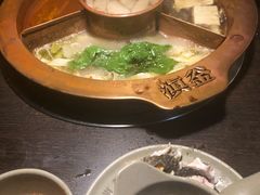 -滇釜火锅·能喝汤的火锅(车公庄店)