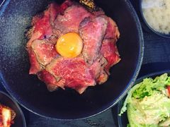 -炼火烤肉店