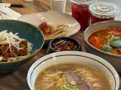 -里面·Noodlology(机电院店)