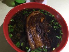 大肉面-小龙大肉面馆