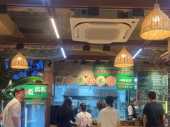 -云阿蛮云南生烫牛肉米线(奉贤路店)