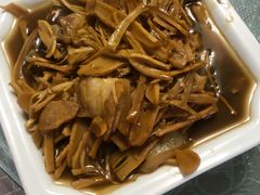 笋干烧肉-山里人家土菜馆(茅山店)