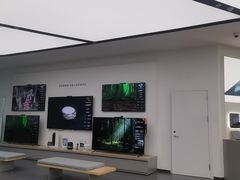 -华为授权体验店(中山公园来福士)