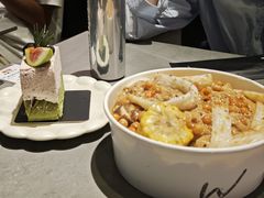 -W COLLECTIVE  DESSERT SHOP