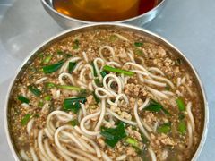 -正宗杨记普洱酸醋米线(总店)