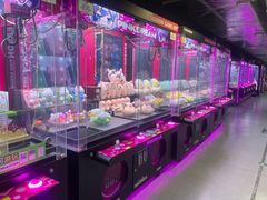 -嗨翻Hi-Fun竞技主题乐园·蹦床团建生日轰趴(荆川 国光1937店)