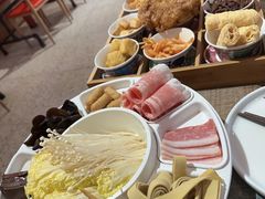 -鸡遇虾煲干锅火锅(小寨金莎店)