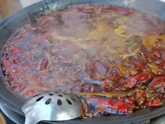 -黄潇洒老火锅(九眼桥宏济巷店)
