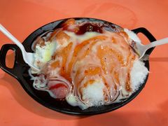 草莓炼乳-王中王刨冰