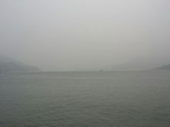 船上看松花湖-松花湖风景名胜区