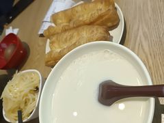 -三好食堂(煎饺·馄饨·肉饼米线·盛世广场店)