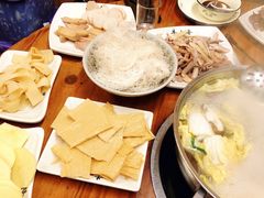 -牛小隆牛肉面馆(四牌楼店)