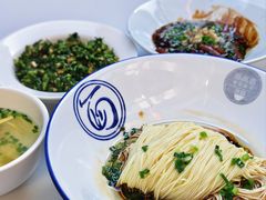 响油鳝丝拌面-二泉园老菜馆·百年无锡菜