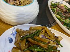 -茅台镇网红溶洞餐厅·茅帮菜馆