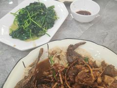 -银峰农庄·特色烧鸡·鲜无花果浸鸡