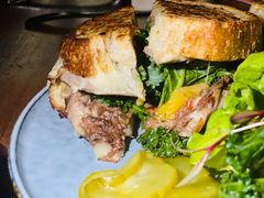 超级牛肉帕尼尼-O'mills Sourdough Bakery&Bistro(永嘉路店)