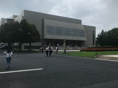 -中共上海市委党校 上海行政学院