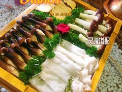 鲜竹荪-慢丽江·云南野生菌土鸡锅(付家庄店)
