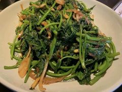 马来盏炒通菜-大头虾越式风味餐厅(光明广场店)