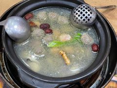 -濠轩阁特色生蚝火锅(水湾路店)