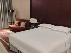 -广州天河希尔顿酒店