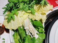 -三人行骨头王火锅(长寿店)