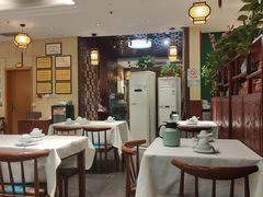 -江城小馆陕南妈妈菜·全球旅行餐厅(钟楼店)