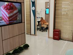 -维乐口腔(美维云门诊陆家嘴店)