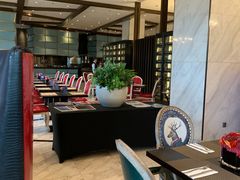 -上海虹桥西郊假日酒店