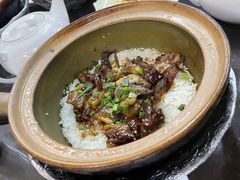 鱼干腊肠煲仔饭-红星光发煲仔饭(文海店)