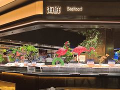 -钱小奴海鲜自助黑金店(杭州滨江龙湖店)