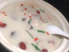 -老阿爸鲜鱼土菜(昆山花桥店)