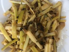 -天乐农家鱼头王(天目湖店)