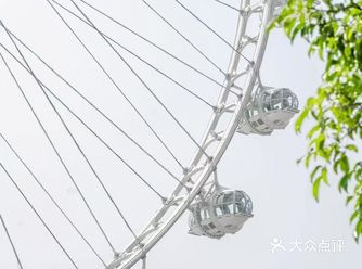 摩天轮下的露营风 繁星趣活节