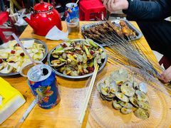 隔壁店的辣炒花蛤-清真·马峰烤肉(小学习北巷店)