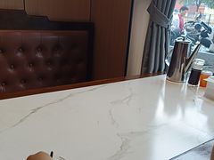 -梅利汴京烤鸭•开封豫菜地标店(东大街店)