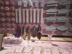 -metersbonwe(中华城店)