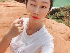 -波浪谷