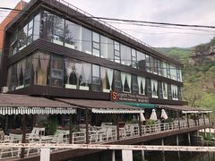 -Local泰莲庭(虹鳟鱼店)