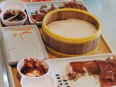 -沪华海鲜大酒楼(南汇店)