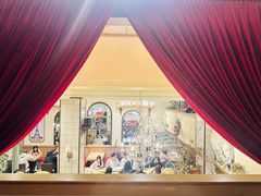 -玛格萝妮比萨屋(四平店)