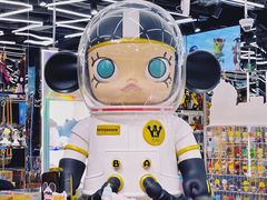 -泡泡玛特POPMART(侨福芳草地店)