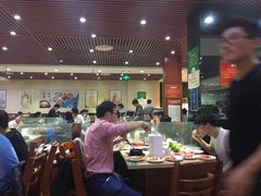 -君瀛四海海鲜自助餐厅(光谷步行街店)