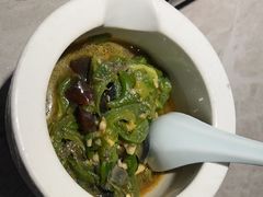 皮蛋擂辣椒-鱼你相聚·河鲜馆(袁家岭店)
