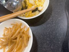 -龙顺园麻辣香锅(机场店)