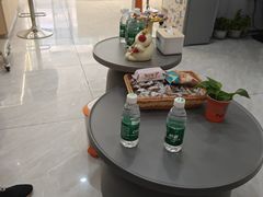 -视野联行眼镜·蔡司·尼康·豪雅·依视路(青浦宝龙店)