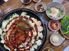 -高基五春川炒鸡排 韩国料理(威海总店)